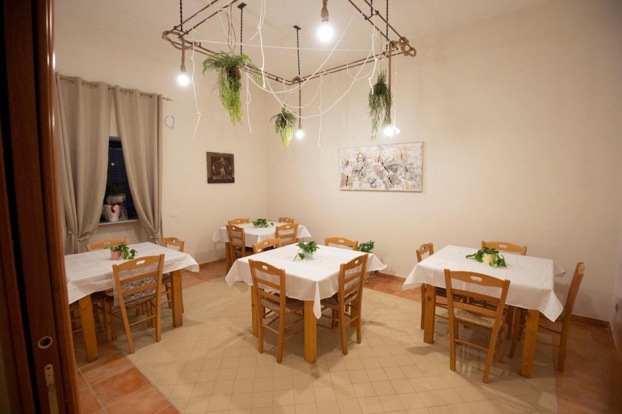 Hotel Donna Rosita San Felice a Cancello Exterior foto